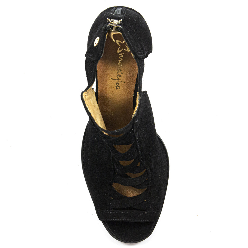 Maciejka Leather Cut-Out Block-Heel Black 06456-01/00-5
