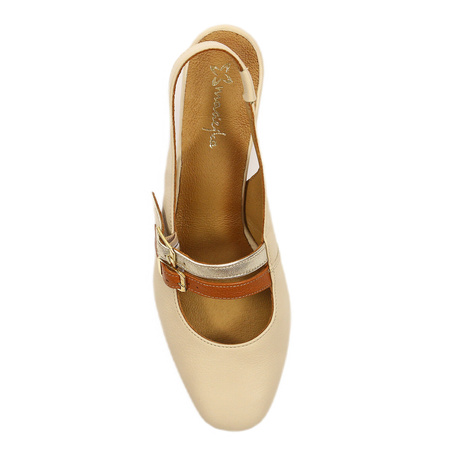 Maciejka Women's Beige Pumps