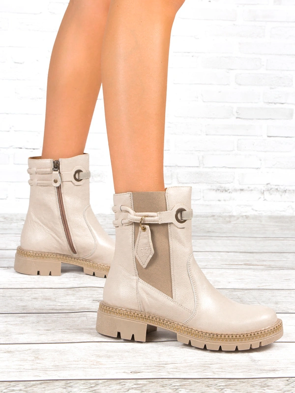 Maciejka Beige leather women's Boots 05727-04/00-6