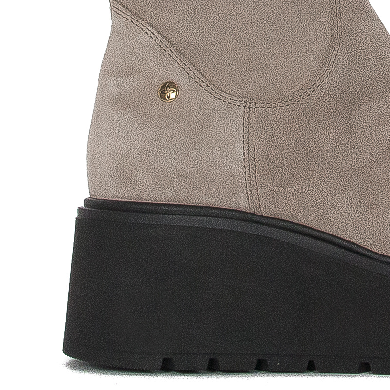 Maciejka dark beige Knee-High Boots 05767-10/00-6