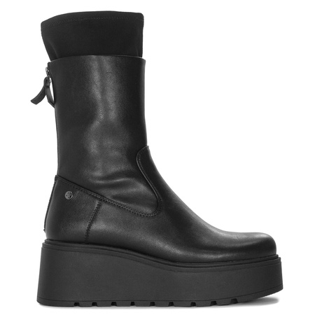 Maciejka High-Upper Leather Boots on Massive Platform A7161-01-00-7