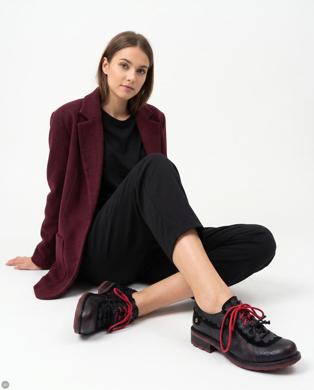 Maciejka Leather Women’s Shoes Elegant Black And Red 07600-08/00-1