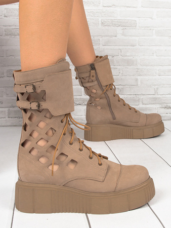 Maciejka Women's ankle boots, leather nubuck on a beige platform