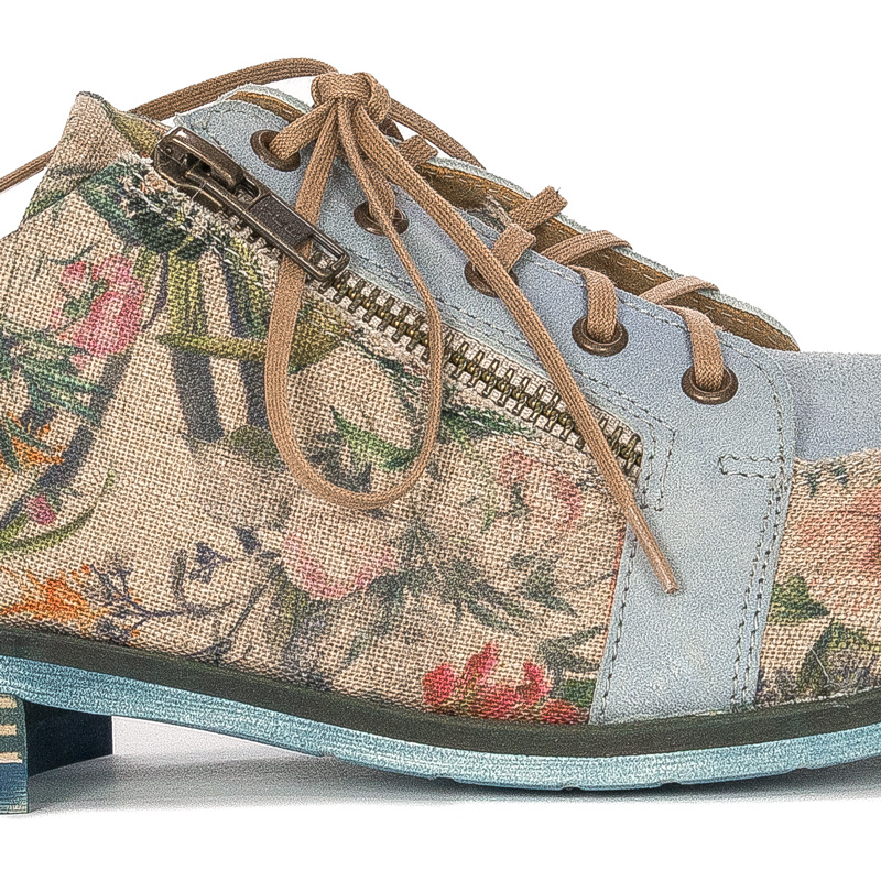 Maciejka Women's Light Blue+Flowers Shoes