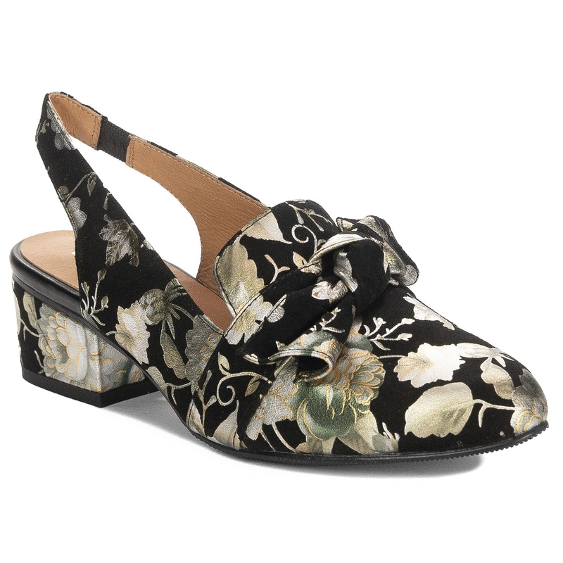 Maciejka Women's Black Floral Pumps