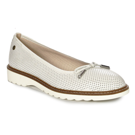 Maciejka White Leather Flat Shoes P6509-11/00-1