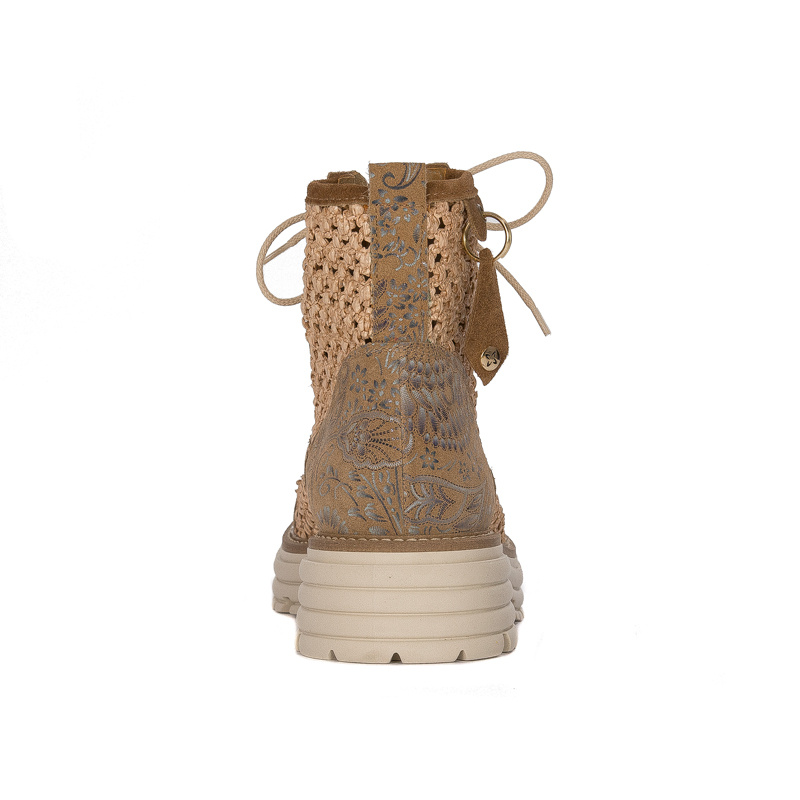 Maciejka Beige Boots 05802-04/00-5