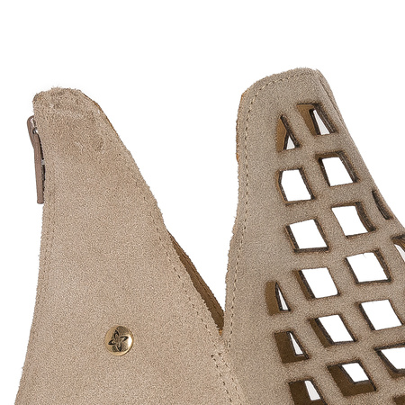 Maciejka Women's Beige openwork leather ankle boots