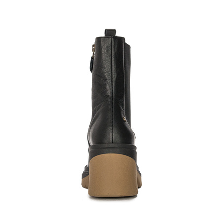 Maciejka Black+Dark Beige Boots 05746-10/00-7