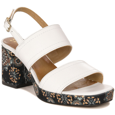 Maciejka White Sandals 06051-11-00-5
