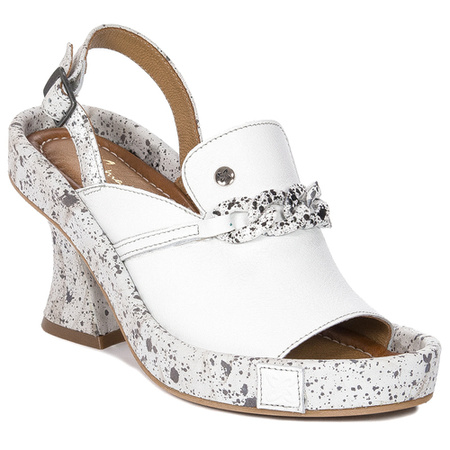 Maciejka 05931-11/00-1 White + Black Sandals