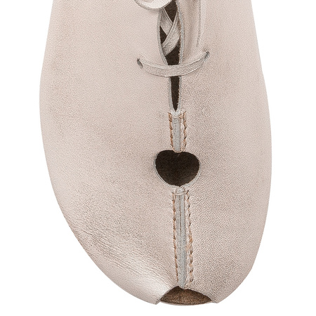 Maciejka Light Beige Low shoes