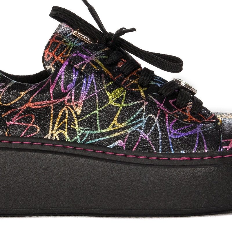 Sneakersy Damskie skórzane na platformie czarne w tęczowe mazaje