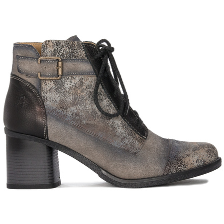 Maciejka Dark Beige Boots 05071-10/00-5