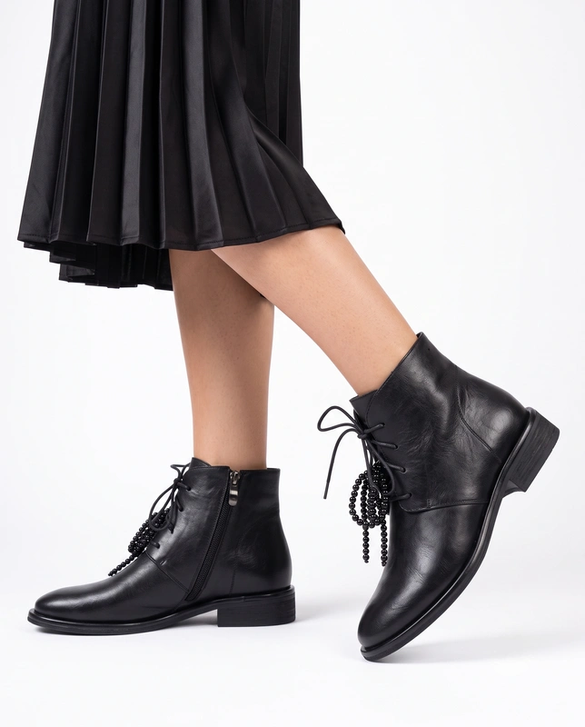 Maciejka Women's Leather Ankle Boots Black K7787-01/00-7