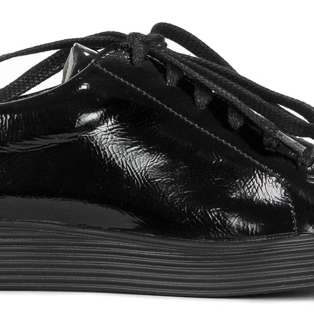 Maciejka Black Low Shoes
