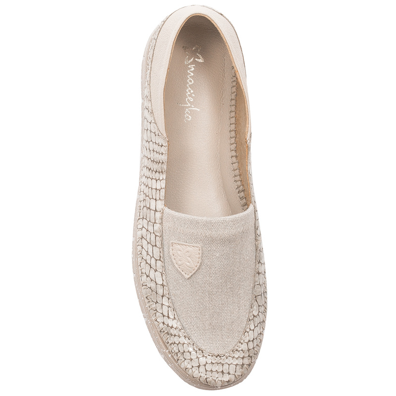 Maciejka Beige Women's Low Shoes Shoes