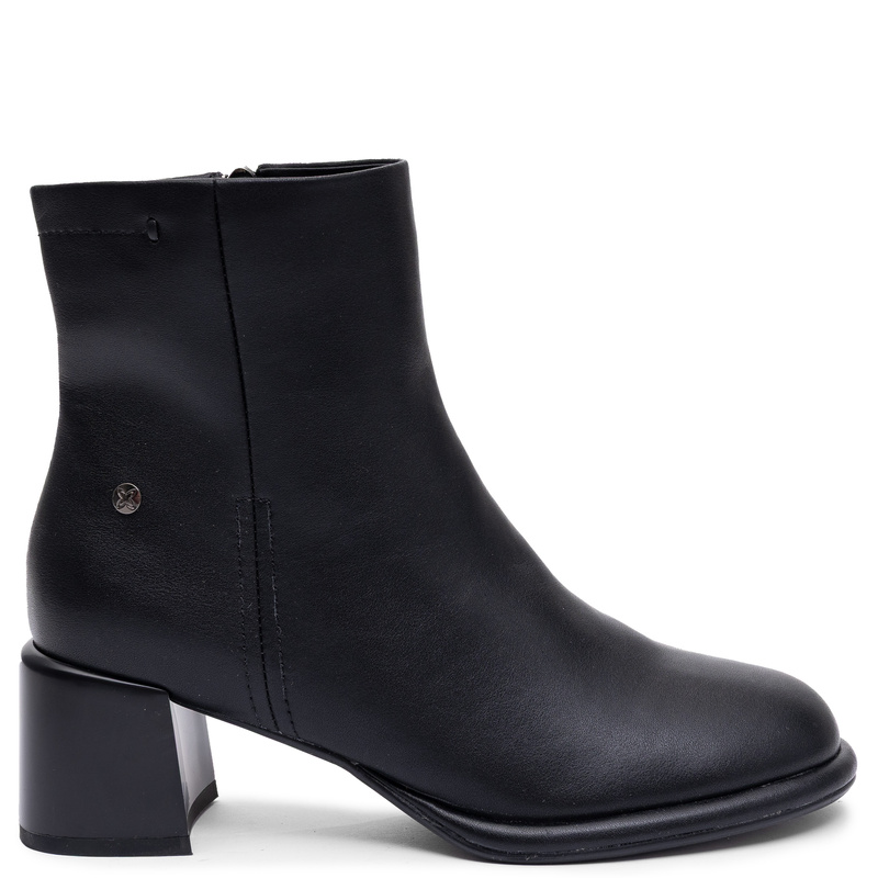 Maciejka Leather Block Heel Ankle Boots Black K7753-01/00-7