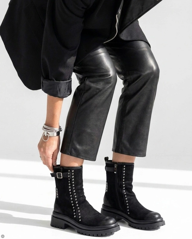 Maciejka Natural Leather Classic Black Ankle Boots Timeless Elegance K7727-01/00-7