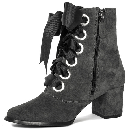 Maciejka Gray Boots 03782-03/00-3