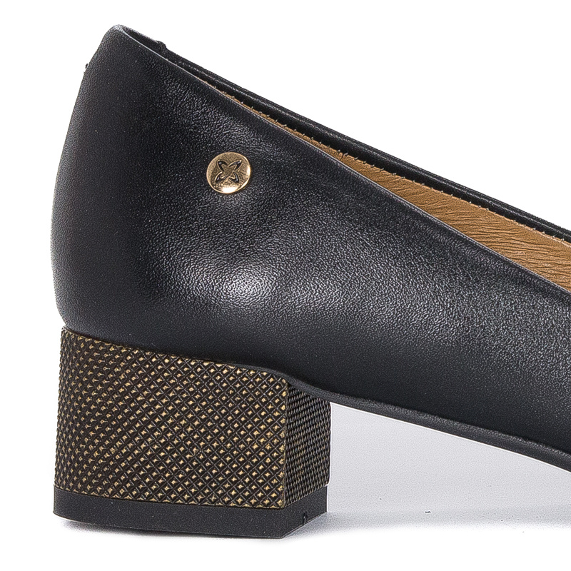 Maciejka Women's Black Leather Pumps