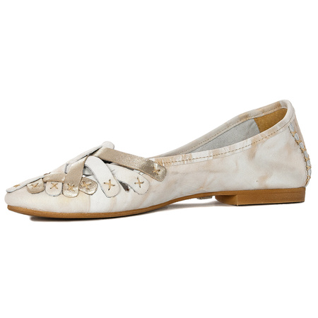 Maciejka Beige + Gold Ballerina 01358-22/00-0