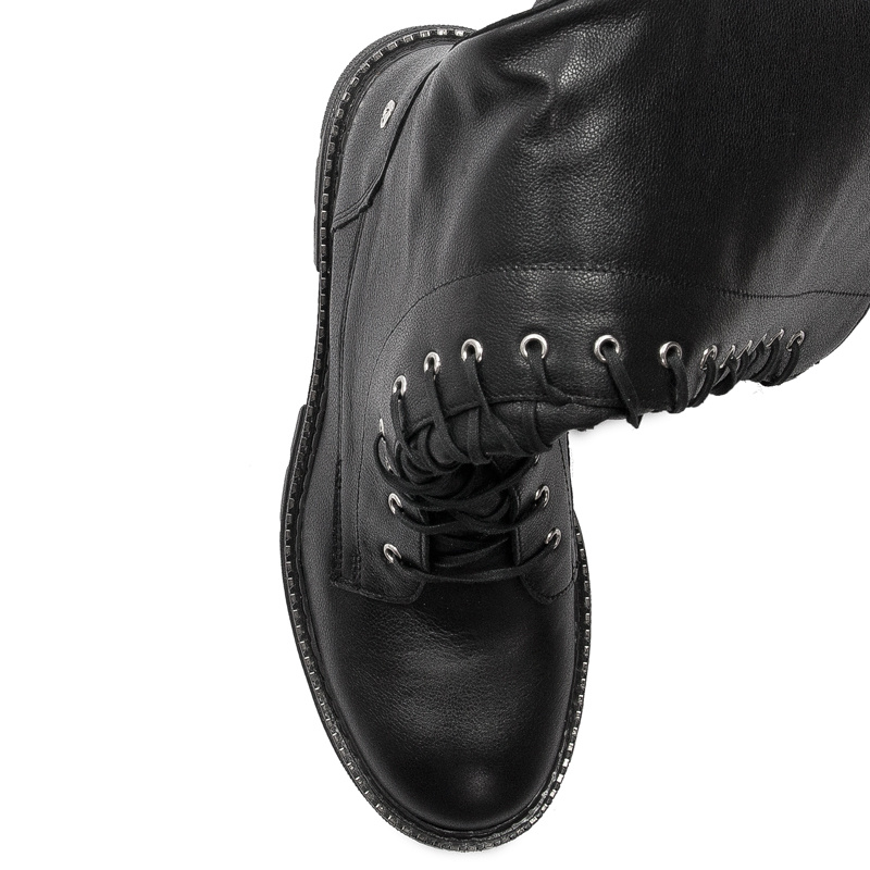 Maciejka Black women's Boots 05745-01/00-6