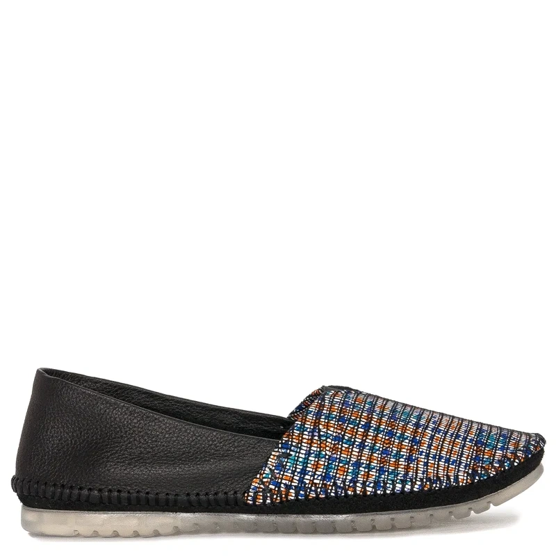 Maciejka Black-Orange Shoes 01930-89/00-0