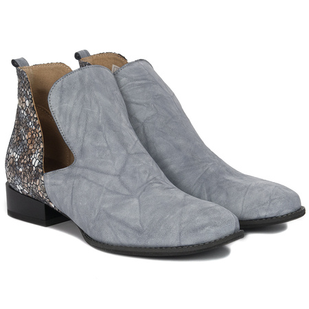 Maciejka 05452-17/00-5 blue leather ankle boots