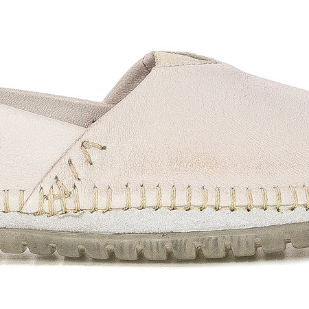 Maciejka Gold Women's Flat Shoes 01930-88/00-0