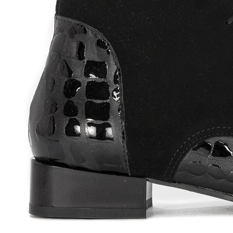 Maciejka Black Women's Lace-Up Boots 2878J-01/00-3