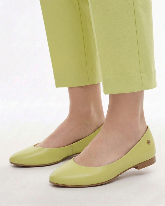 Maciejka Leather Almond Toe Comfortable Ballerinas Green 4100W-13/00-8