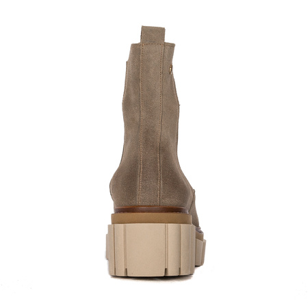 Maciejka Light Brown Boots 05312-14/00-6