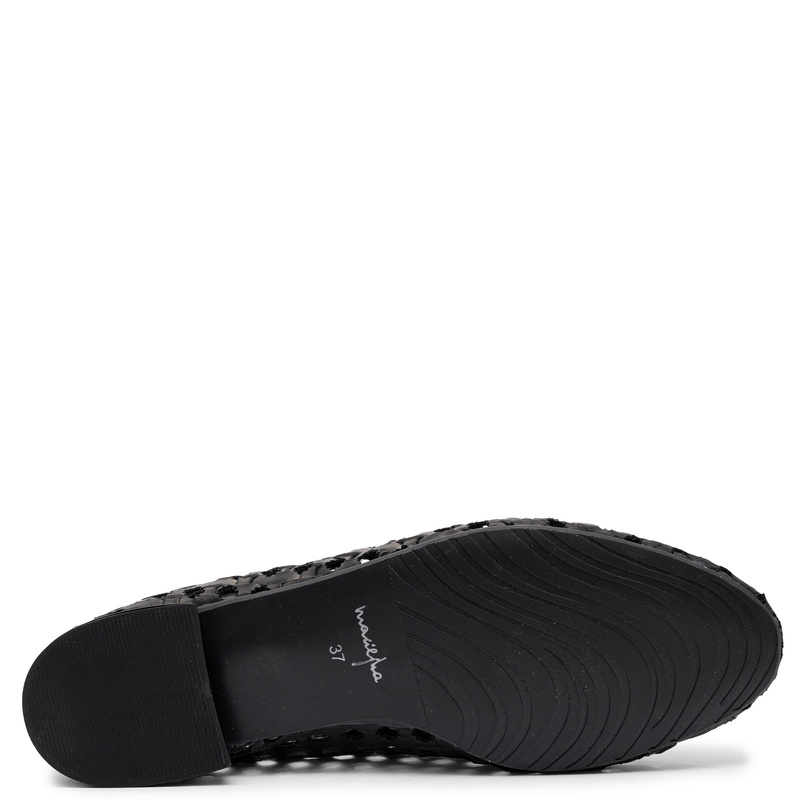 Maciejka Leather Perforated Lace-Up Flats Black 07303-01/00-1