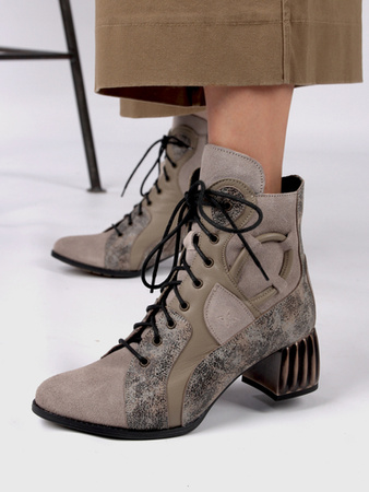 Maciejka Botki na słupku skóra naturalna ciemny popiel