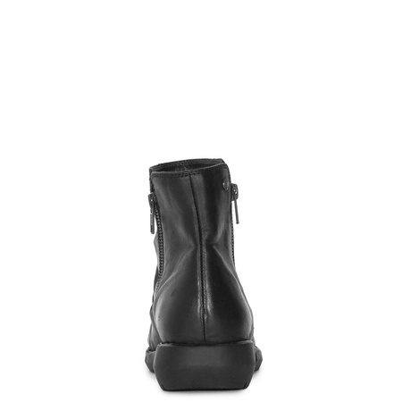 Maciejka Women's Leather Boots, Black