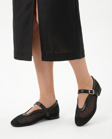 Maciejka Leather Mary Jane Ballerinas Almond Toe Black 06939-01/00-0