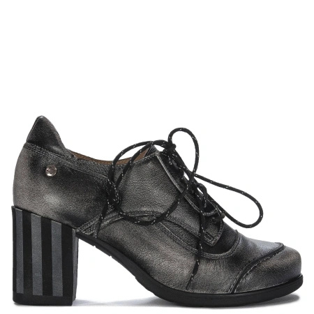 Maciejka Women's low shoes natural leather White + Black