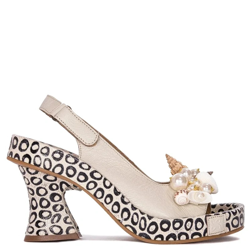 Maciejka Elegant Women's High Block Heel Leather Sandals With Shells Beige 05932-04/00-1