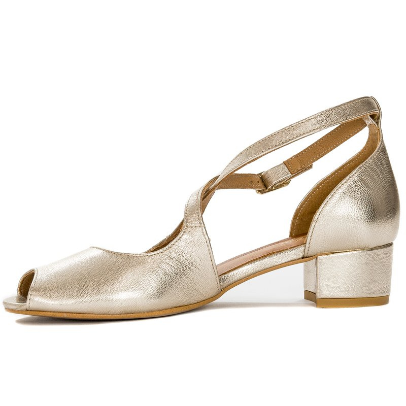 Maciejka Women's leather gold pumps