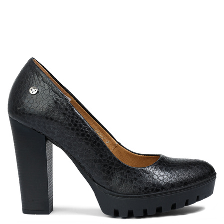 Maciejka Women's Black Slip-Ons on a Heel 2629W-04/00-1