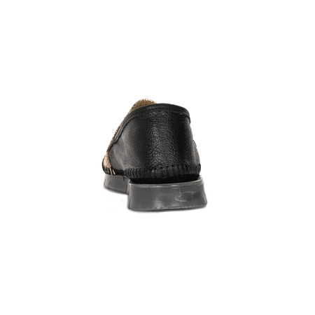 Maciejka Black - Gold Low Shoes