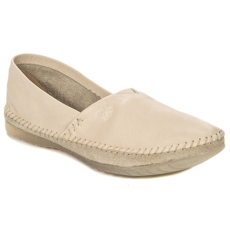 Maciejka Beige Flat Shoes 01930-04/00-0