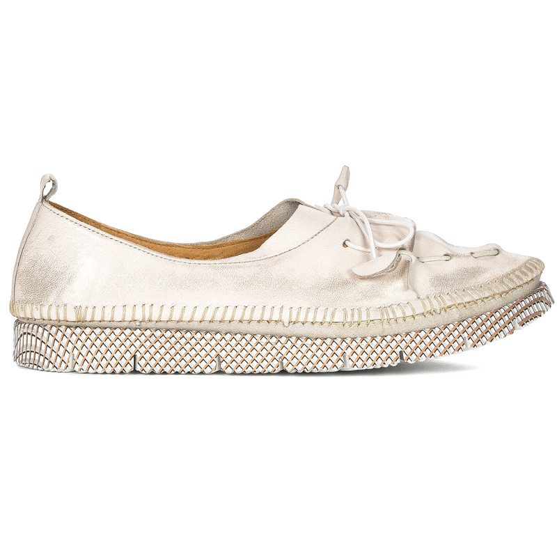 Maciejka Gold Flat Shoes 05026-25/00-5