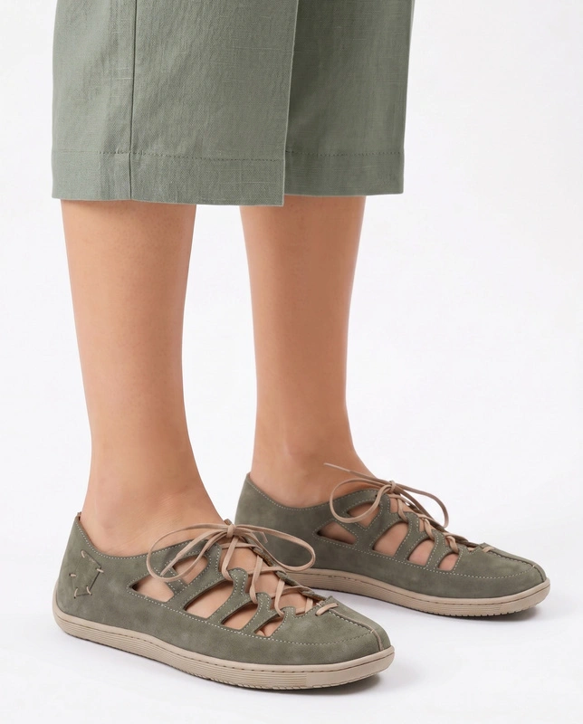 Maciejka Leather Openwork Lace-up Shoes Green 06835-24/00-1
