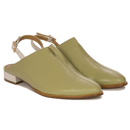 Maciejka Women's sandals, pointed, natural leather green