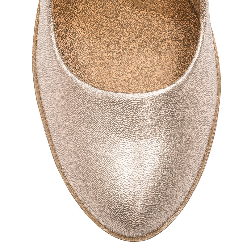 Maciejka Leather Pumps Block Heel With Platform Gold 02629-52/00-1