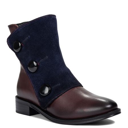 Maciejka Ankle Boots Suede Flap Decorative Buttons Bordeaux (H7172-23/00-7)