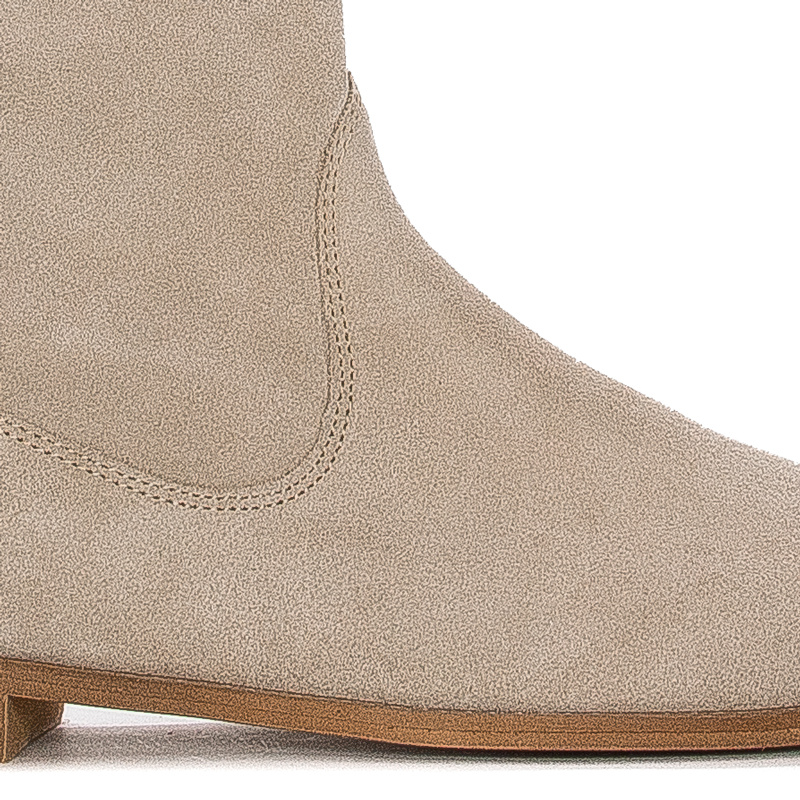 Maciejka Light Beige Knee-High Boots 05790-22/00-6