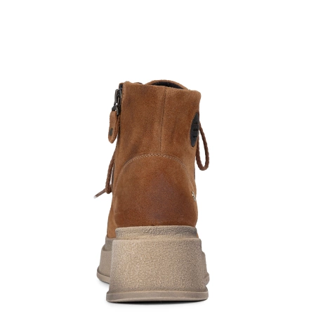 Maciejka Polish-Made Women's Suede Boots on a Chunky Platform Sole 06309-29-00-8